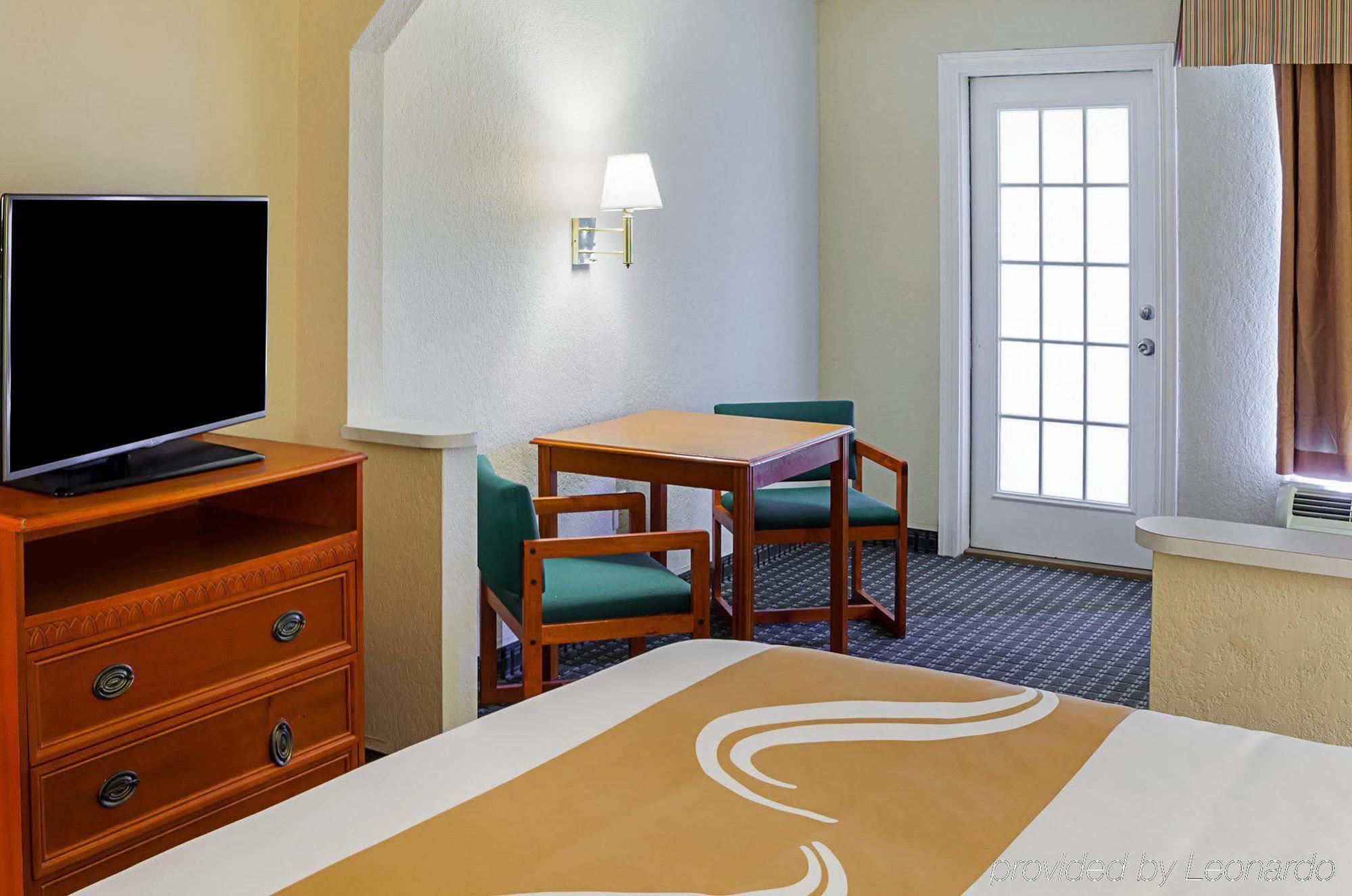 Quality Inn & Suites Miramar Beach Luaran gambar