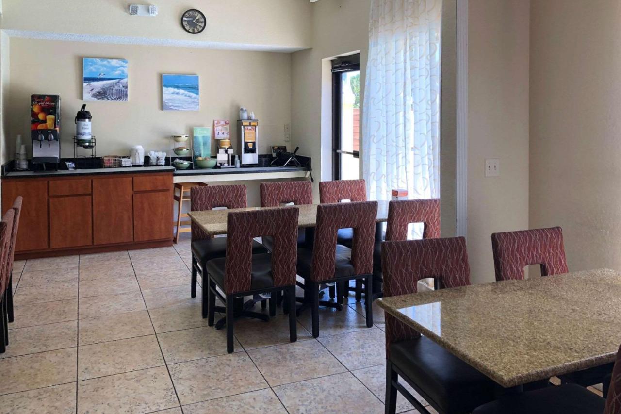 Quality Inn & Suites Miramar Beach Luaran gambar